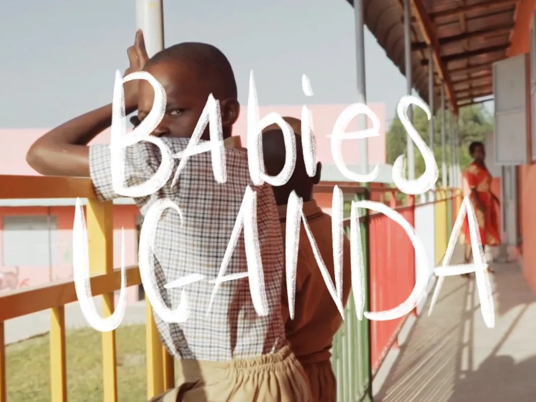 XMAS Burofax, campaña navideña de Babies Uganda dirigida a los CEOs del IBEX35